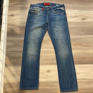 Almost new Men’s Replay light denim jeans